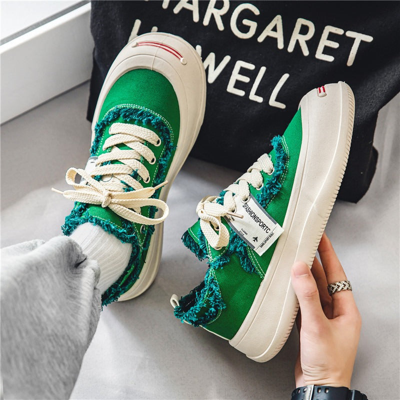 Retro-Skate Echo Sneakers