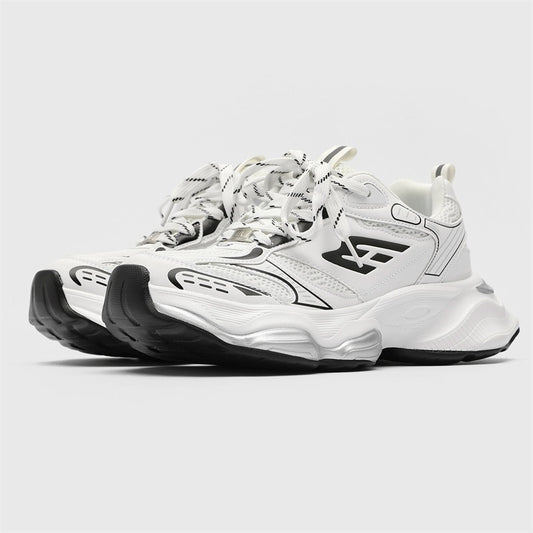 Eclipse Monochrome Runner