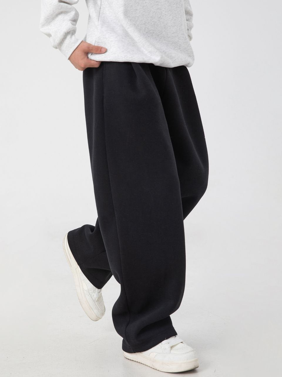 Infinite Relaxed Cotton Jogger