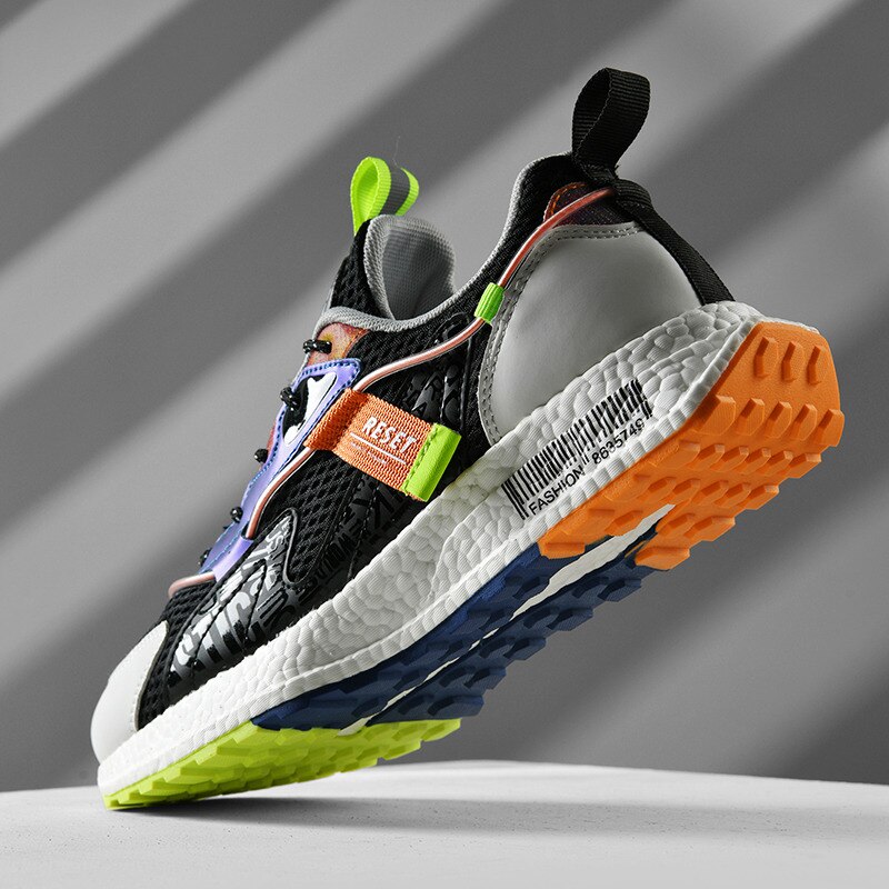SNK EQ-Boost Sneaker