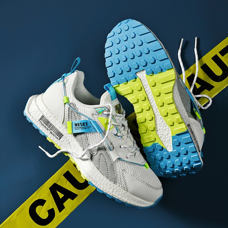 SNK EQ-Boost Sneaker