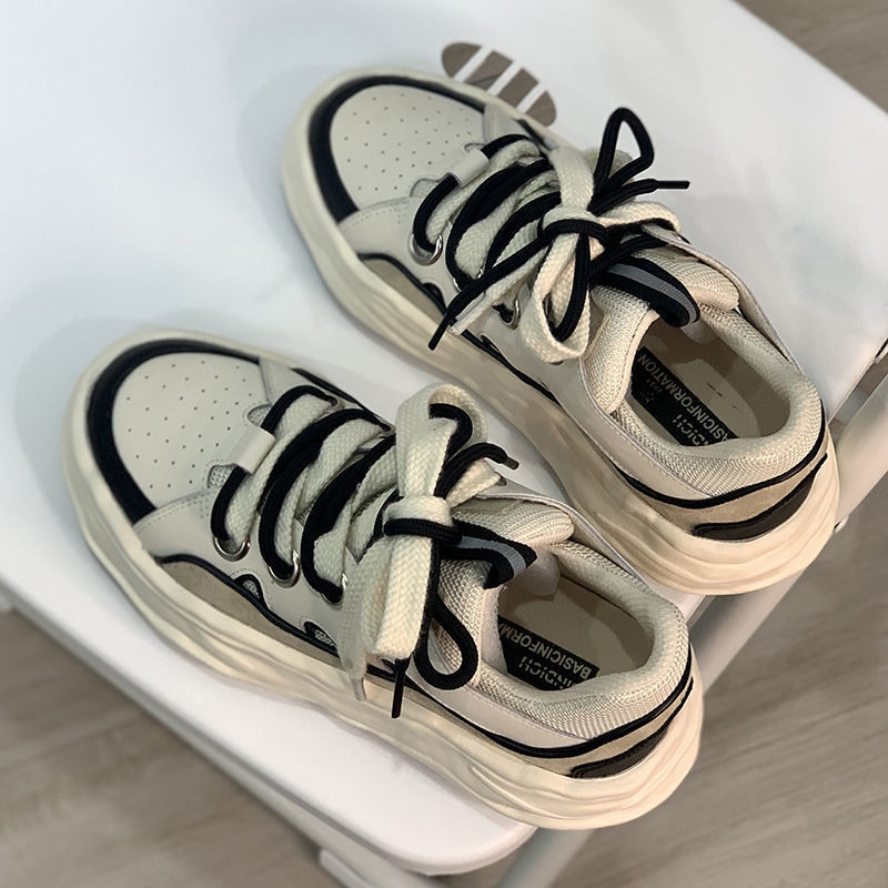 SNK Lavente Sneaker