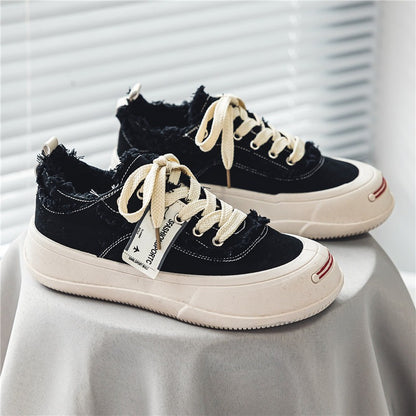 Retro-Skate Echo Sneakers