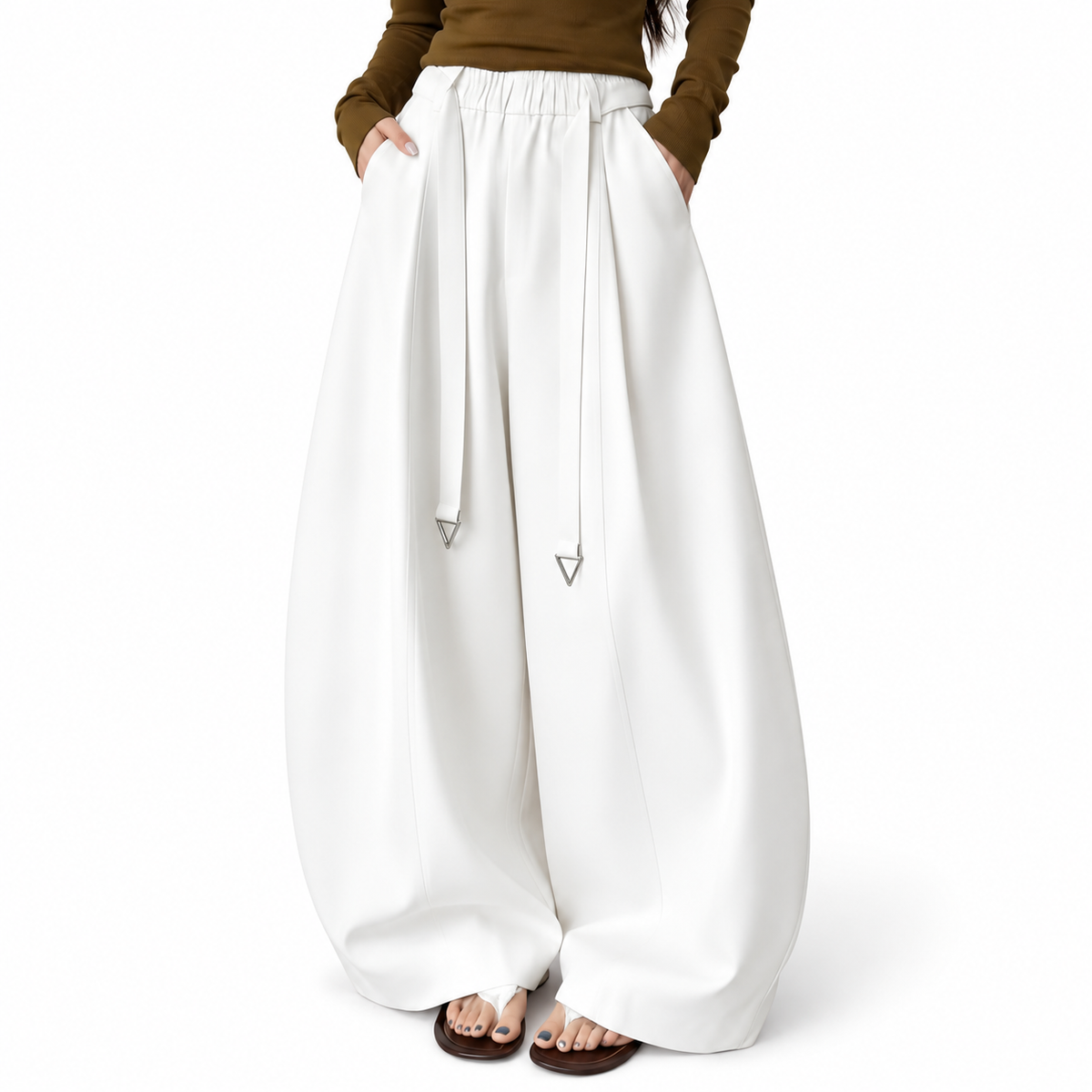 SNK Mooncurve Wide-Leg Pants in Cloud White