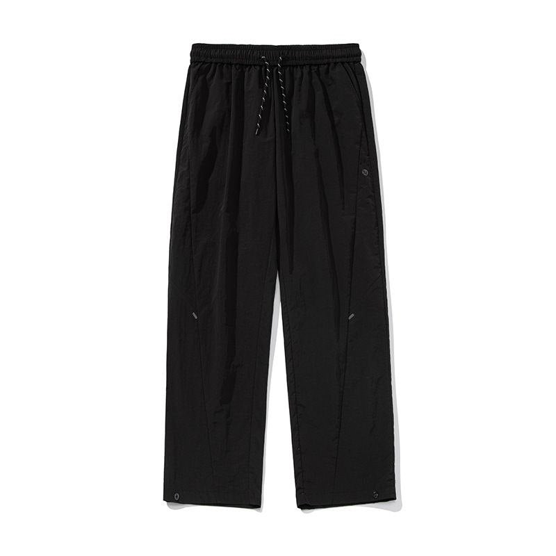SNK Reflective Adventure Jogger in Adventure Black
