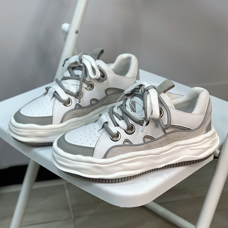 SNK Lavente Sneaker